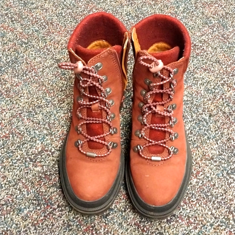 Lucky Brand ankle boots, size 7, brick red color